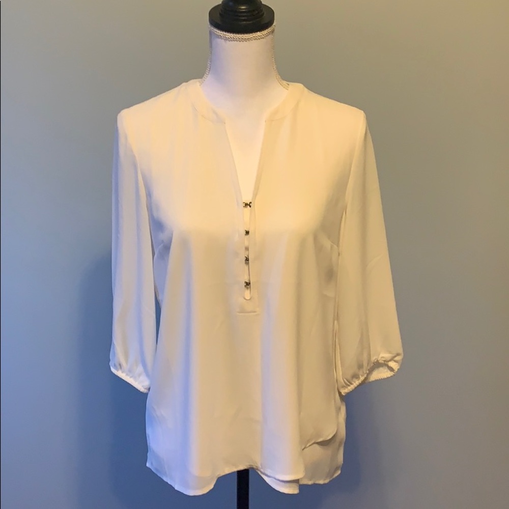 Maurices Cream 3/4 Sleeve Blouse
